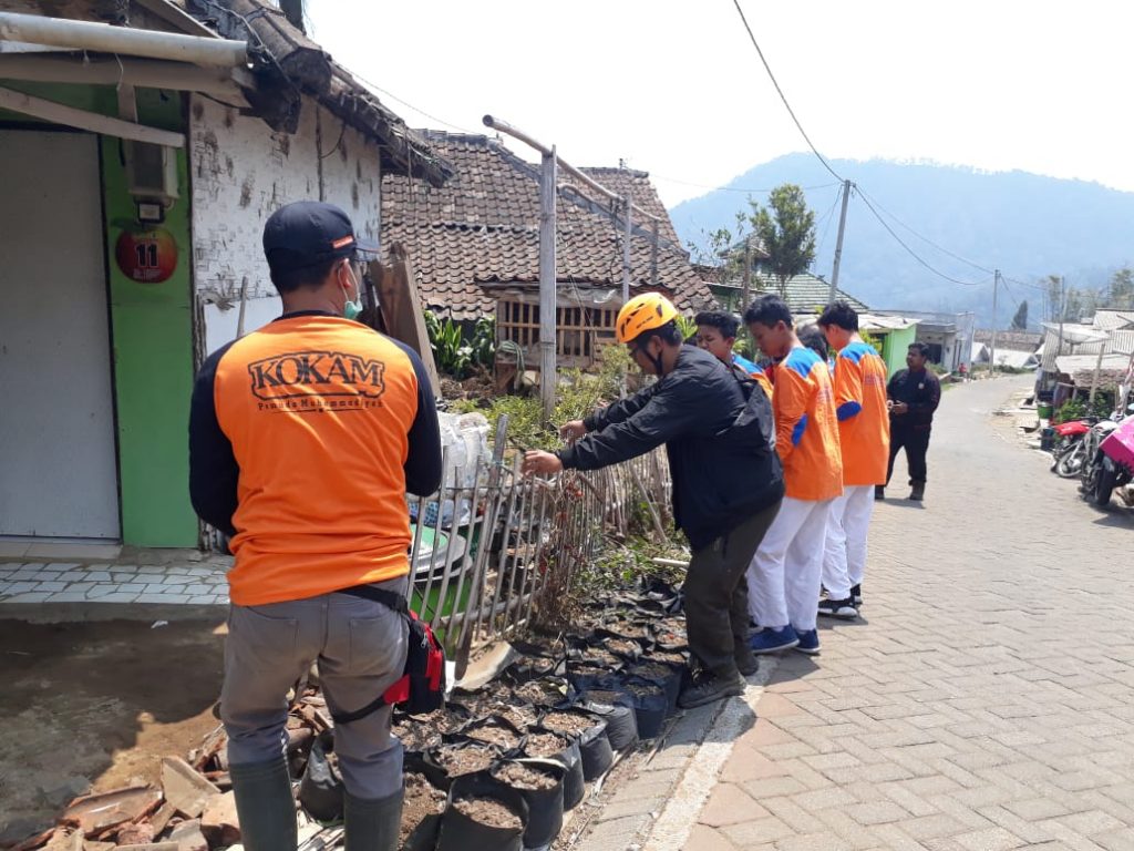 SMAMSA Kirim Siswa Ikut Tanggap Bencana di Kecamatan Bumiaji, Kota Batu 2