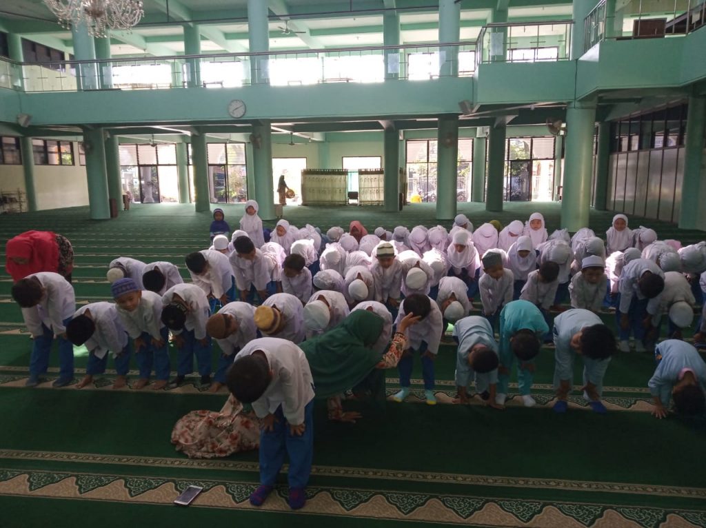 Raih Jum’at Berkah, Guru TK ABA 9 Kota Malang Belajar Al Quran Sepekan Sekali 1