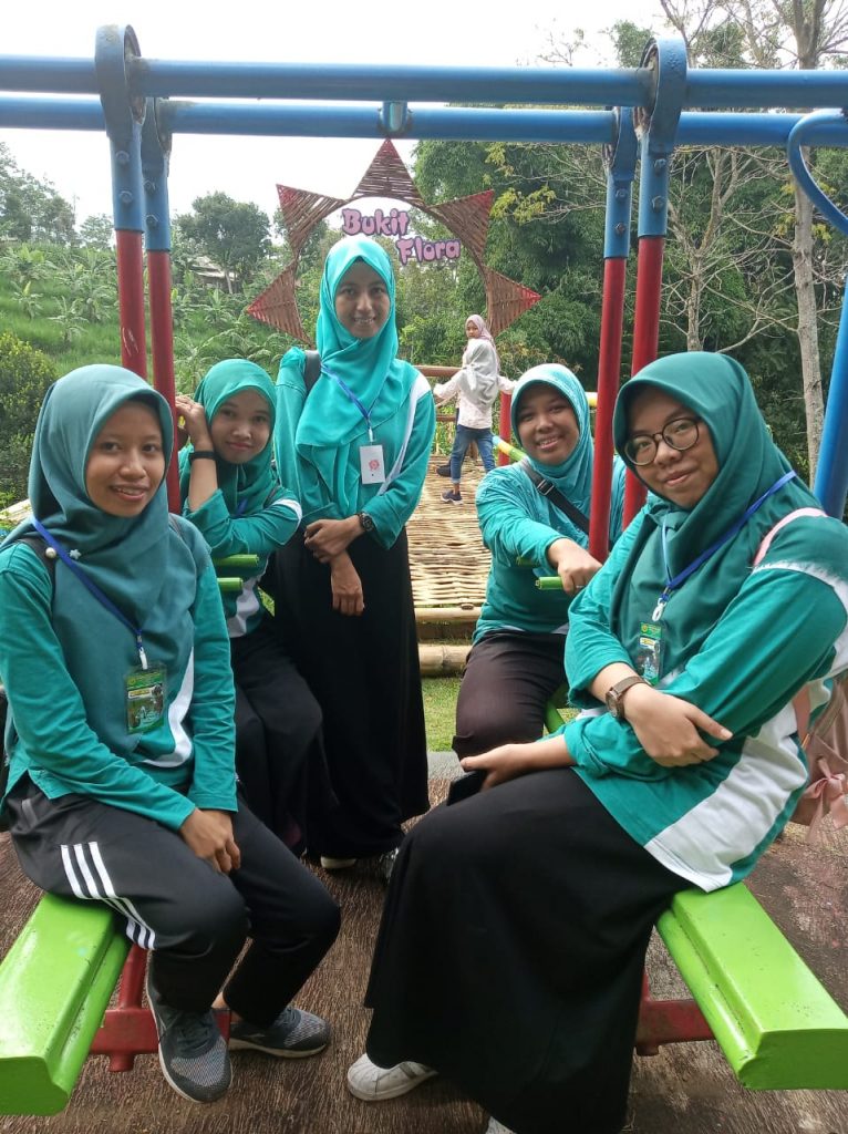 SD Muhammadiyah 6 Lawang Outing Class Tematik Tanaman, Lanjut Tarik Tambang dan Renang 1