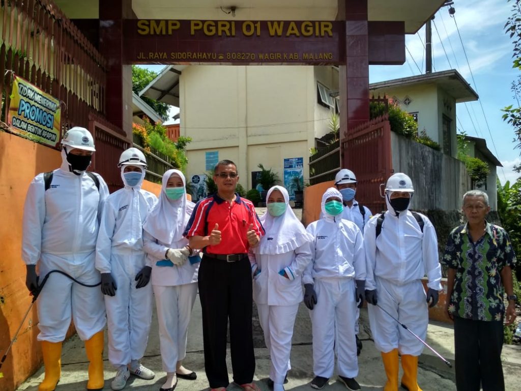 Program Semprot Desinfektan- Cek Kesehatan, SMK Muhamamdiyah 1 Kota Malang Menuai Pujian 1