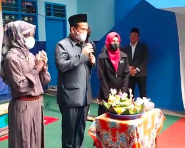 Sekretaris Komisi D DPRD Kota Malang Resmikan Gedung Baru MI Miftahul Huda 1