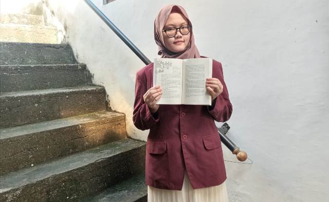 Rahma Arek UMLA Sepuluh Besar Penulis Terpilih Aksara Rasa 1