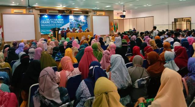 Silaturahmi-Satu Persepsi,  Orang Tua Maba Bangga Kuliah Anaknya di UMLA 1