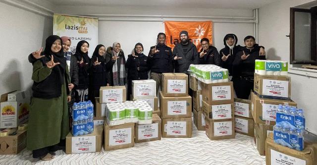 Lazismu Turki-Asma Köprü Dernek Salurkan Bantuan Pada Pengungsi 1