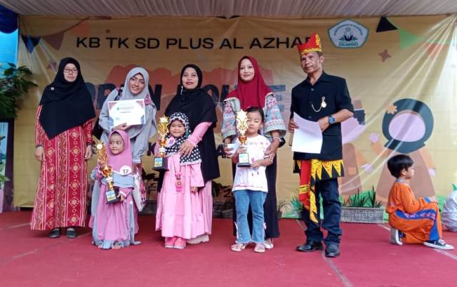 Lomba Mamamia Tingkat Kota, Ibu-Anak Siswa ABA 13 Malang Juara    1