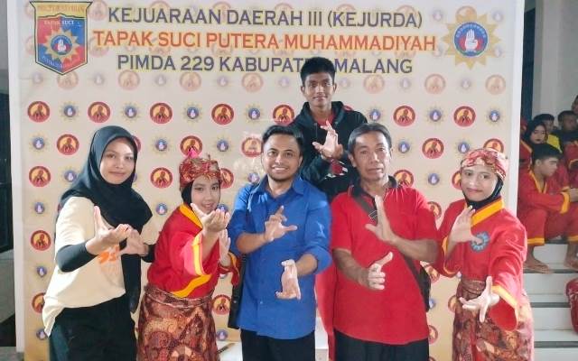 Raih Tiga Medali Emas Tapak Suci SMK Malvocs Juara Kejurda Kabupaten Malang 1 Raih Tiga Medali Emas Tapak Suci SMK Malvocs Juara Kejurda Kabupaten Malang 1