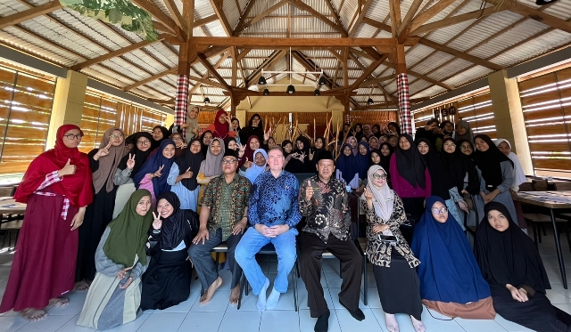 English Camp Boarding SMP Mugi Wujudkan Santri Milenial Mendunia   2