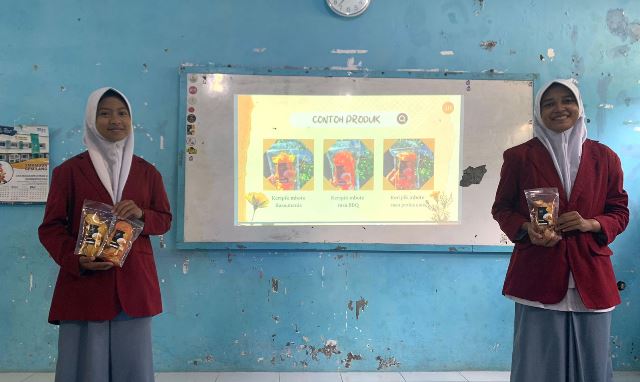 Sebelas Kelompok Smamuda Sumberpucung Ujian KWU Produknya Unggul 2