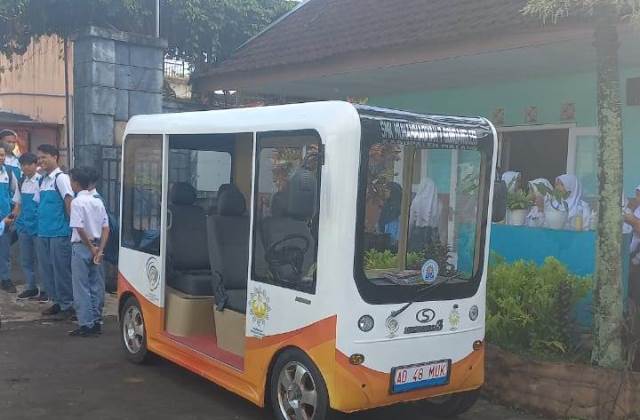 Siswa SMP Mugi Antusias Sambut Surya Wangsa SMK Mutu Gondanglegi   1