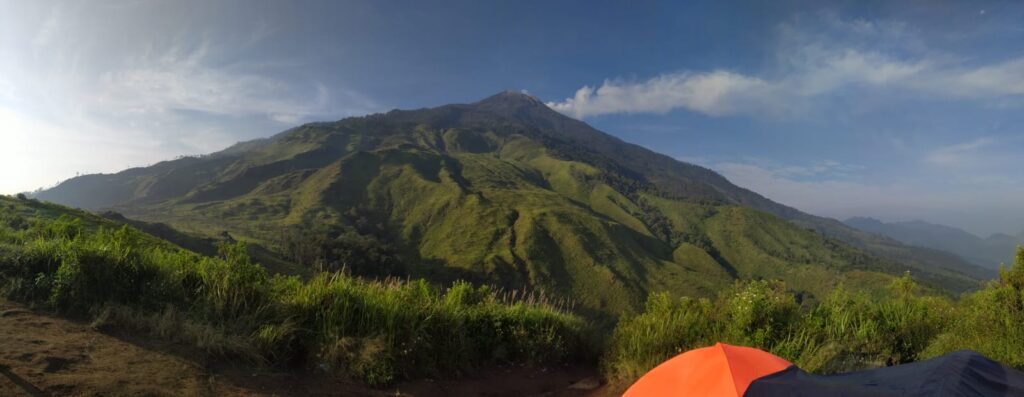 Wisata Pendakian Gunung Pundak di Claket, Pacet Mojokerto 2