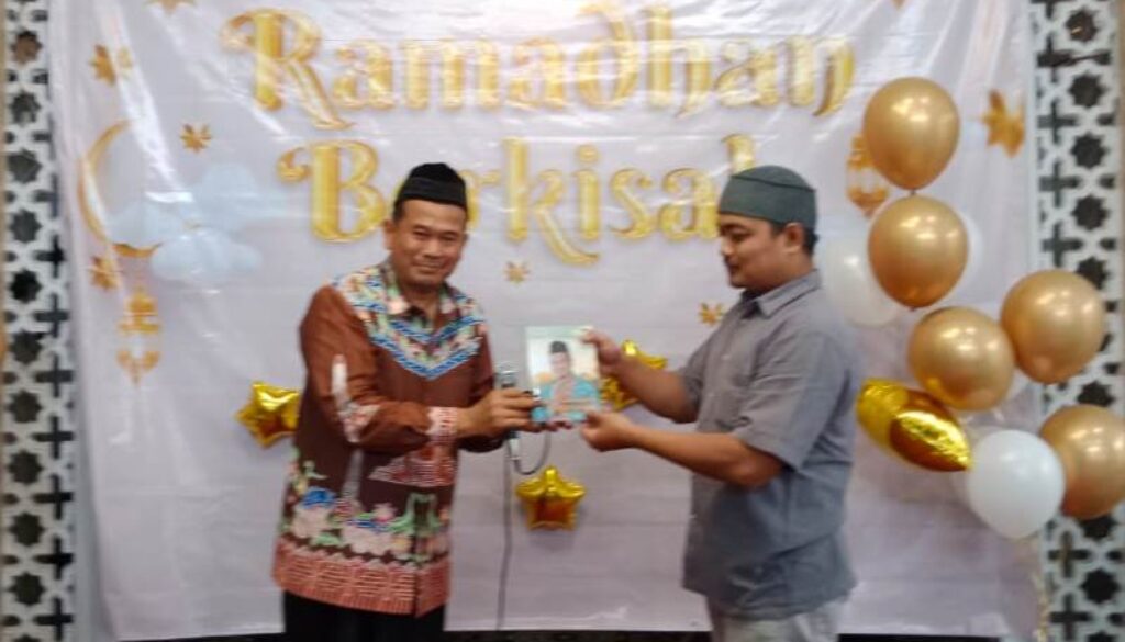 Rokhmad gad (3)