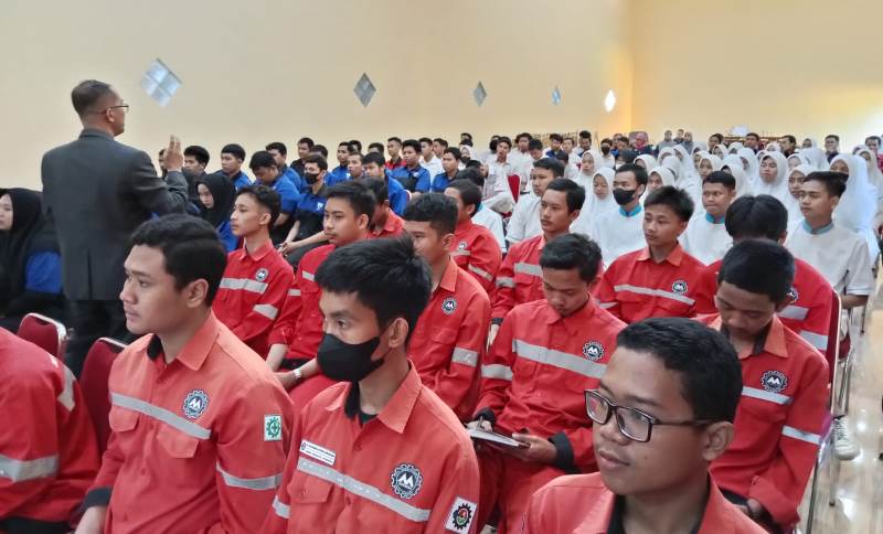 Dua Hari Ratusan Siswa SMK Muhisa Training Kebekerjaan 2 Dua Hari Ratusan Siswa SMK Muhisa Training Kebekerjaan 2