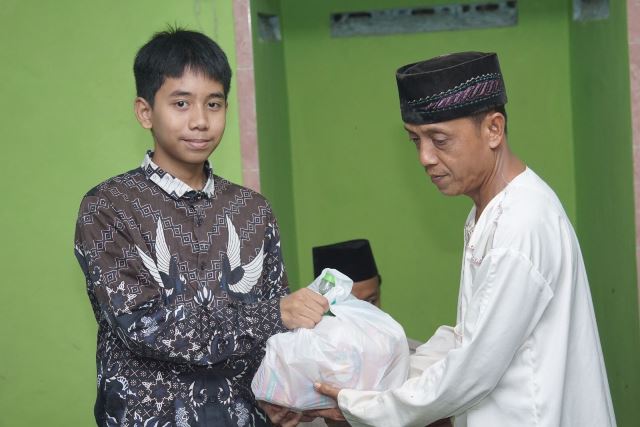 Warga Bedug Lepas Dua Mubaligh Hijrah Mu’allimin Muhammadiyah Yogyakarta 2 Warga Bedug Lepas Dua Mubaligh Hijrah Mu’allimin Muhammadiyah Yogyakarta 2