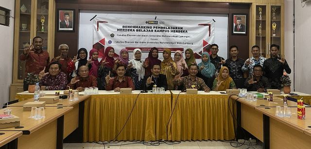 FEB UMLA-UM Metro Lampung MoU Sekaligus Kuliah Umum 2