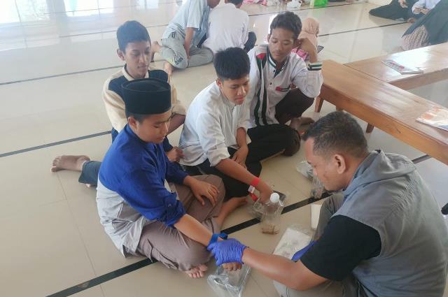 Ektra Bekam Al Mizan Baksos Layanan Saat Kunjungan Wali Santri 1