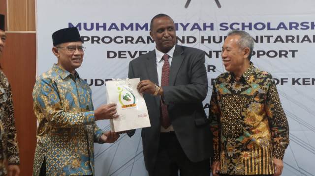 Muhammadiyah Gali Dua Sumur-Beri Beasiswa Rakyat Kenya 2 Muhammadiyah Gali Dua Sumur-Beri Beasiswa Rakyat Kenya 2