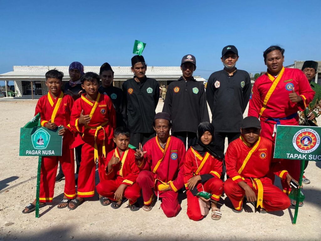 Muhammadiyah-NU Teladan di Karnaval Paciran Lamongan 2