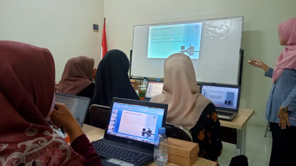 Bertempat di Ummad, LPPK PWM Jatim Short Course Akuntansi AUM Madiun-Magetan 2