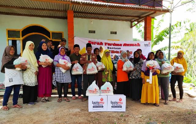 Lazismu Kota Malang Serahkan Rumah Pada Keluarga Almarhum Pak Rebin 2