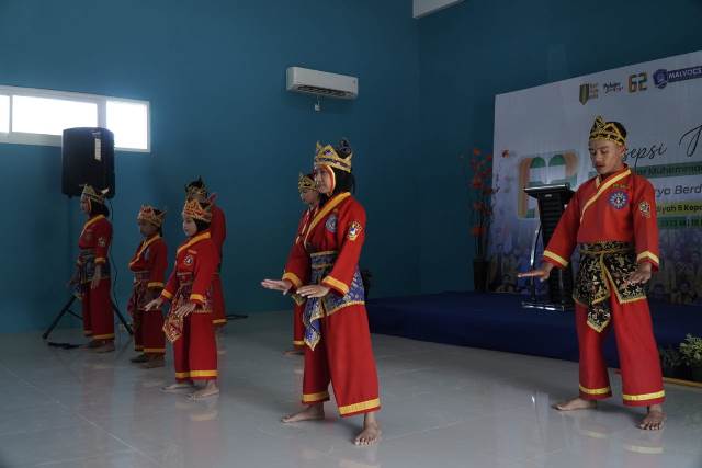 Milad IPM, Atraksi Tapak Suci Smamuda Sumberpucung Raih Applause 3