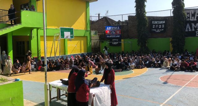 Antusias Religius Siswa SMK Muhisa Pelatihan Pemulazaran Jenazah 3 Antusias Religius Siswa SMK Muhisa Pelatihan Pemulazaran Jenazah 3