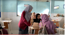 Kegiatan Sekolah Wirausaha Keterampilan Penjualan Digital dan Pemberdayaan Ekonomi Perempuan pada UMKM 2 Kegiatan Sekolah Wirausaha Keterampilan Penjualan Digital dan Pemberdayaan Ekonomi Perempuan pada UMKM 2