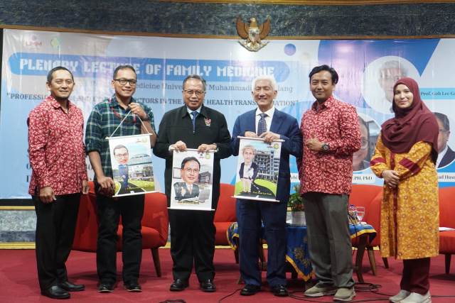 Kuliah Tamu FK UMM Bahas Profesionalisme-Etika di Era Transformasi Kesehatan 3 Kuliah Tamu FK UMM Bahas Profesionalisme-Etika di Era Transformasi Kesehatan 3
