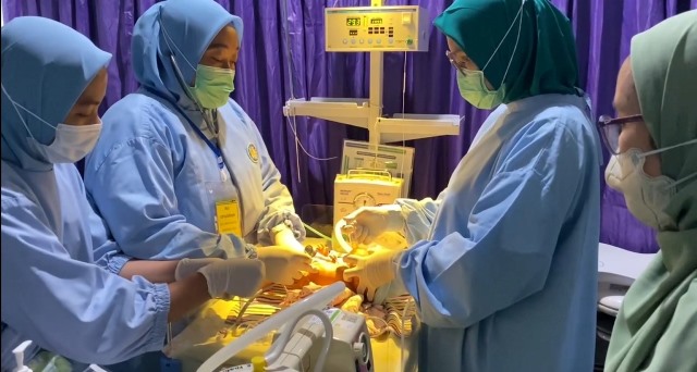 USAID Kunjungi RSI Aisyiyah Malang Follow Up RTL-Hospital Tour Maternal Neonatal 4