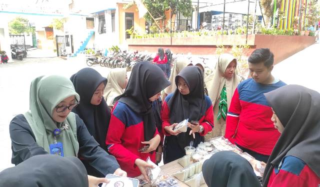 Sehari Project Bisnis Retail, Siswa SMK Muda Kantongi Laba    2