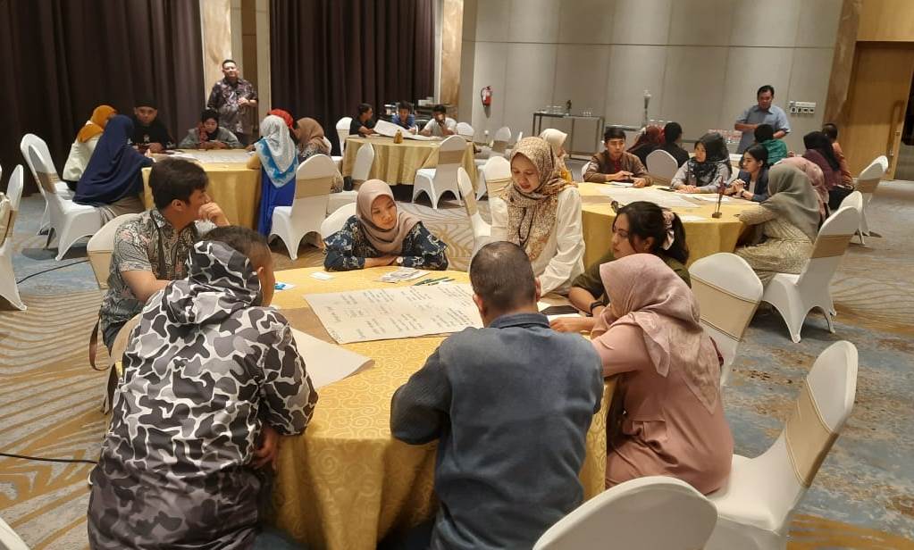 Guru SMK Mutu Gondanglegi Worksop Daya Produktivitas Kemenaker RI 2