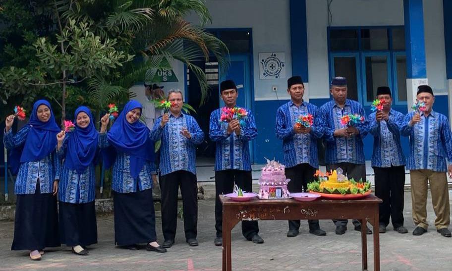 Kaniran, Guru Inspiratif SMP Muhammadiyah 8 Laren 1