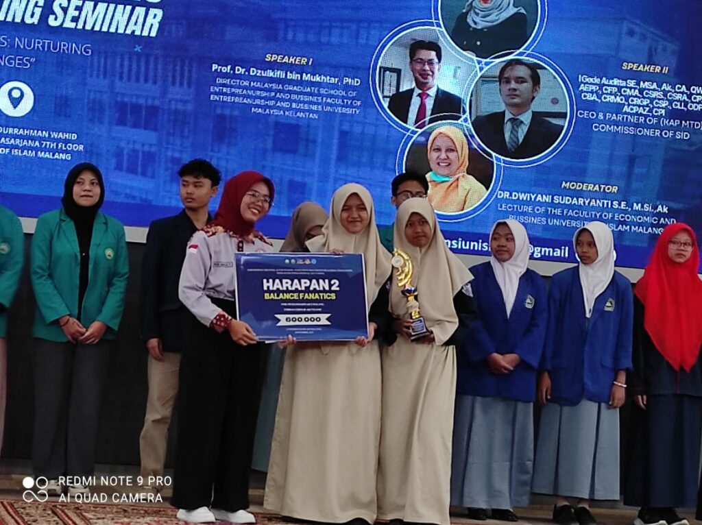Prestasi Dua Kategori, Siswa AKL SMK Muda Juara AFEST Nasional 1