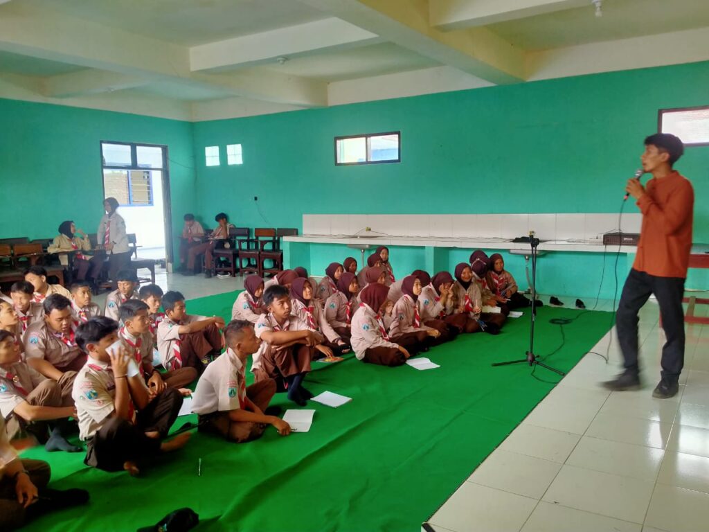 IPM-Dewan Ambalan Smamuda Sumberpucung Sertijab-Diklat Kepemimpinan   3