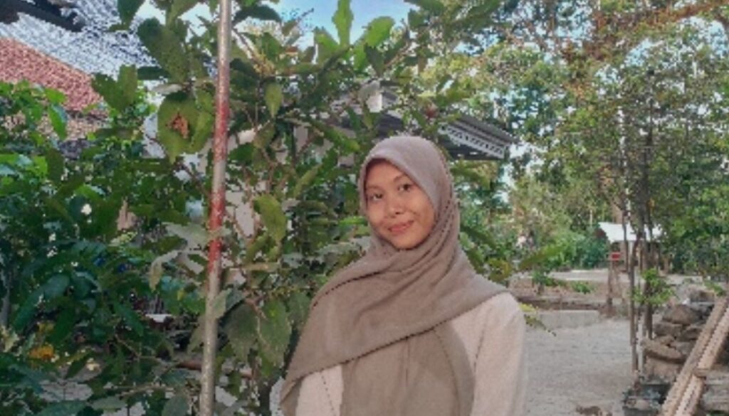 OPINI ADELIA FADIL