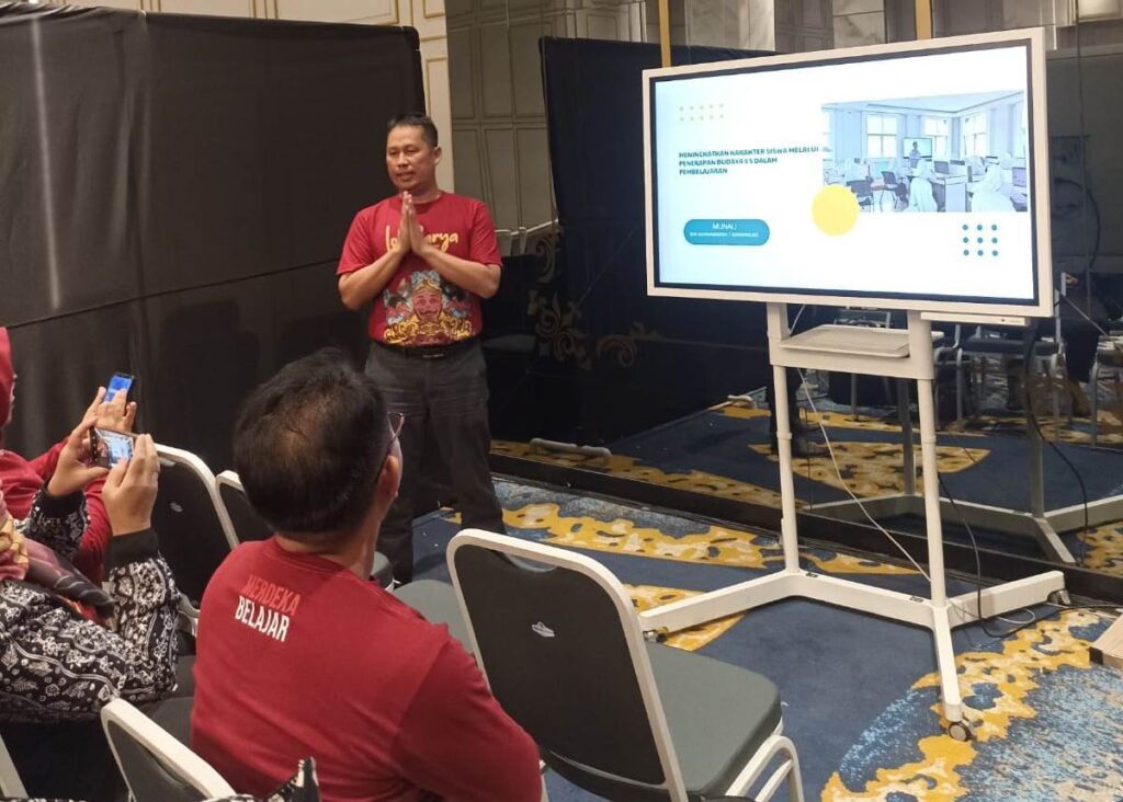 Pendidikan Karakter, Tema Prakarsa Perubahan Kepala SMK Mutu Gondanglegi. 1