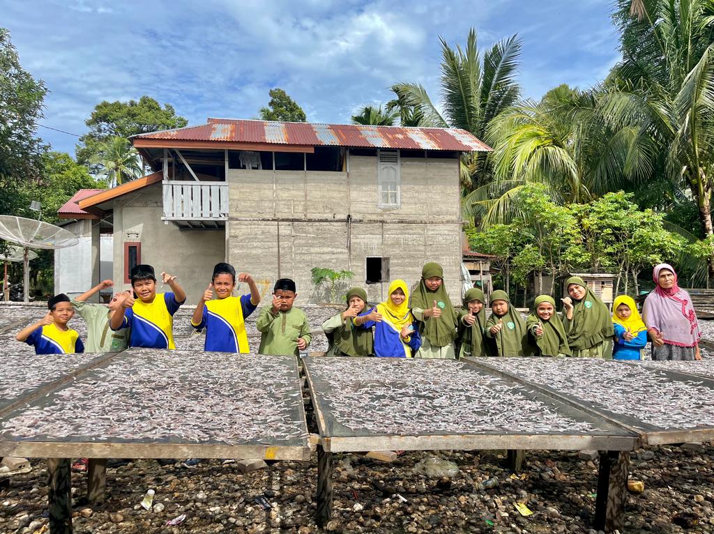SDIT Muhammadiyah Manggeng Kunjungan Studi Home Industri 2