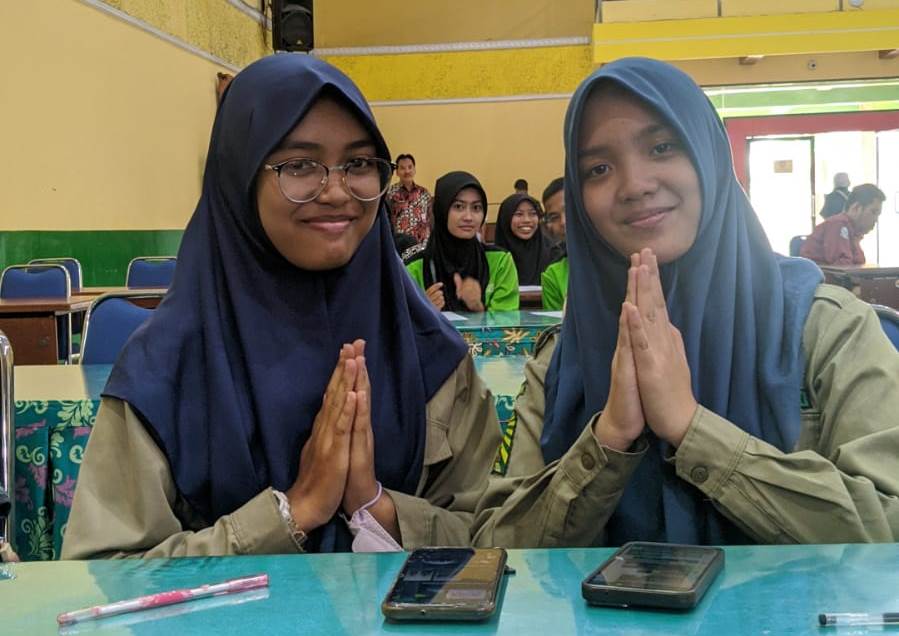 Siswa DKV SMK Mugas Workshop Broadcasting Dindik Jatim 1 Siswa DKV SMK Mugas Workshop Broadcasting Dindik Jatim 1