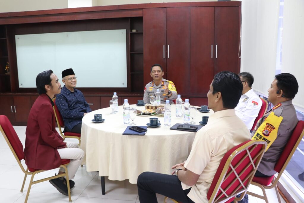 Seminar Kebangsaan dan Launching Buku Haedar Nashir 2