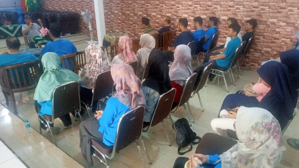 Rektor UMMAD Bekali Civitas Akademika Materi AIK 1 Rektor UMMAD Bekali Civitas Akademika Materi AIK 1