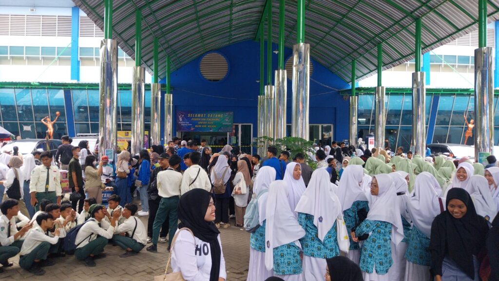 SMK Mugas Hadir Edufair PTN-PTS Se Jawa Bali 2 SMK Mugas Hadir Edufair PTN-PTS Se Jawa Bali 2
