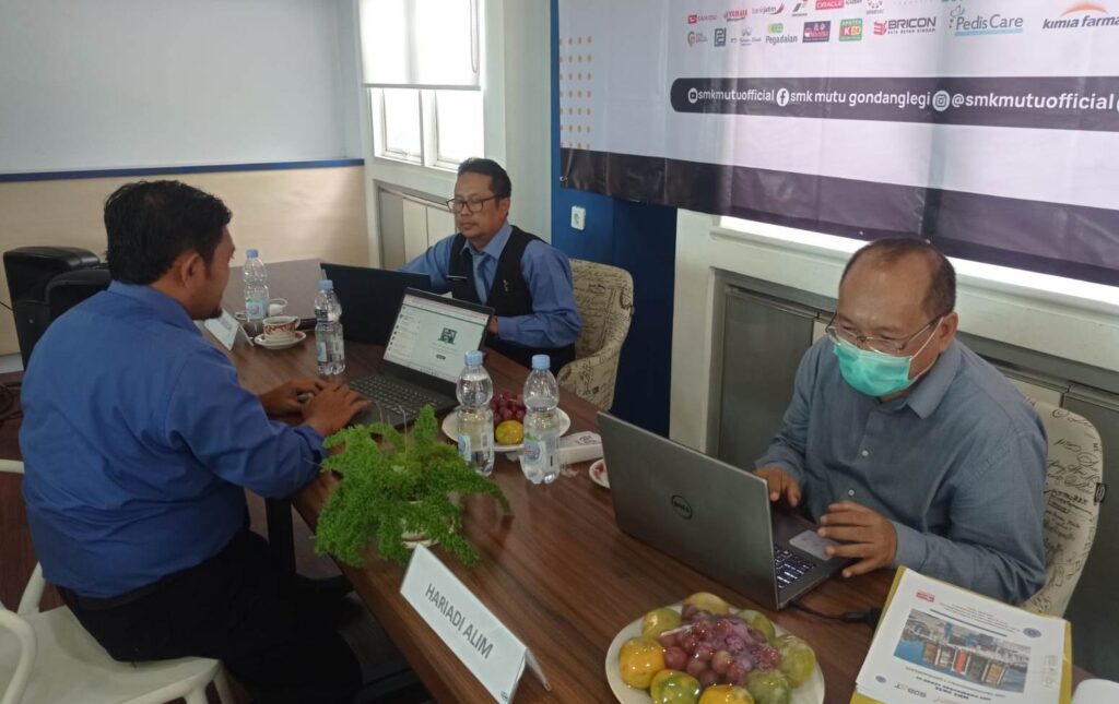 Audit Eksternal DQS Germany, SMK Mutu Gondanglegi ISO 9001:2015 3 Audit Eksternal DQS Germany, SMK Mutu Gondanglegi ISO 9001:2015 3