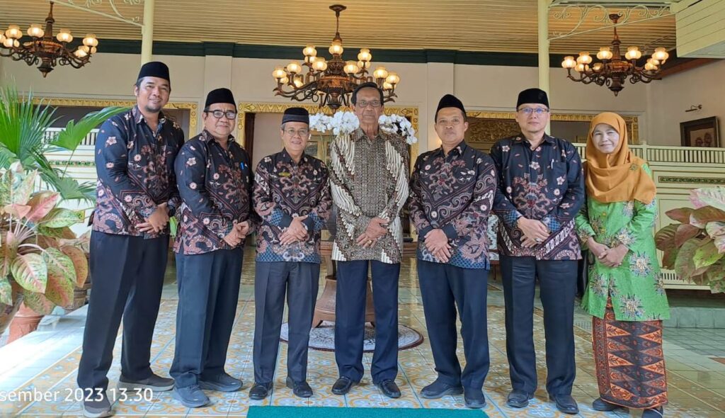 Sri Sultan Hamengkubuwana X Apresiasi Program Kesejahteraan Masyarakat PWM DIY 1 Sri Sultan Hamengkubuwana X Apresiasi Program Kesejahteraan Masyarakat PWM DIY 1