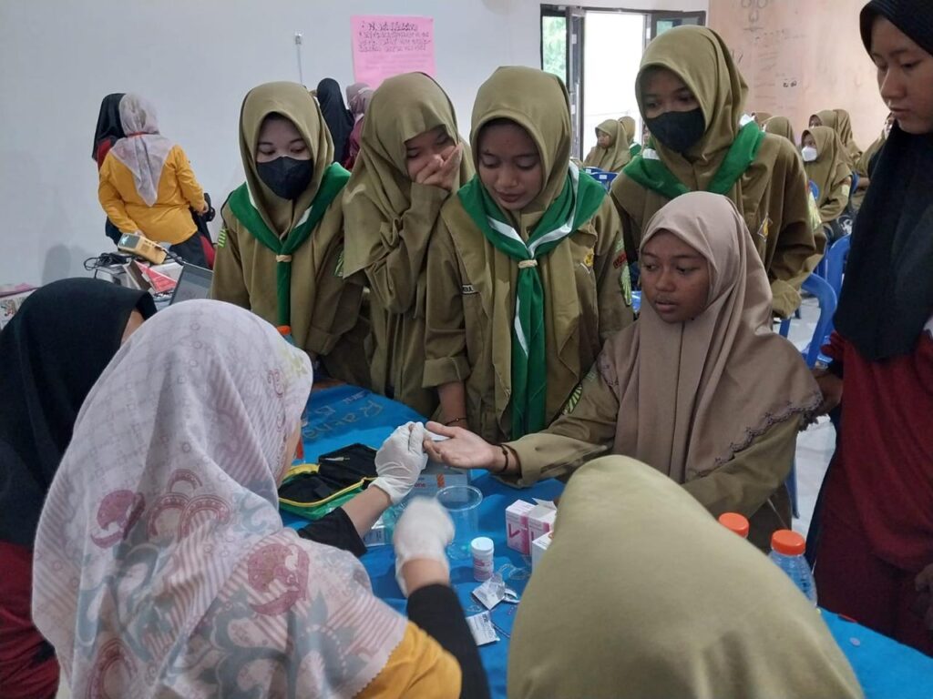 IPM SMKM 12 Lamongan-Prodi Kebidanan UMLA Aksi Centing Jihad Bebas Stunting 3