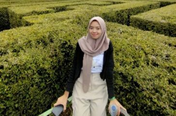 OPINI SAFIRA