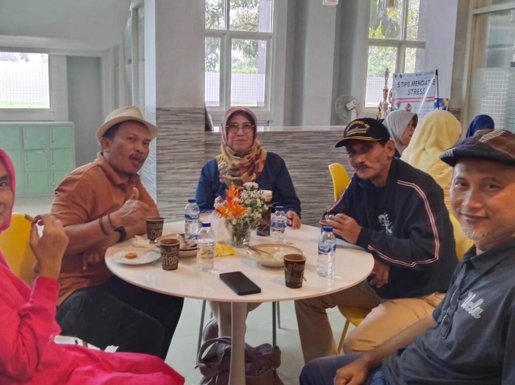 21 Profesor ITS Kunjungi SMK Mutu Gondanglegi, Beri Jempol Apresiasi 3