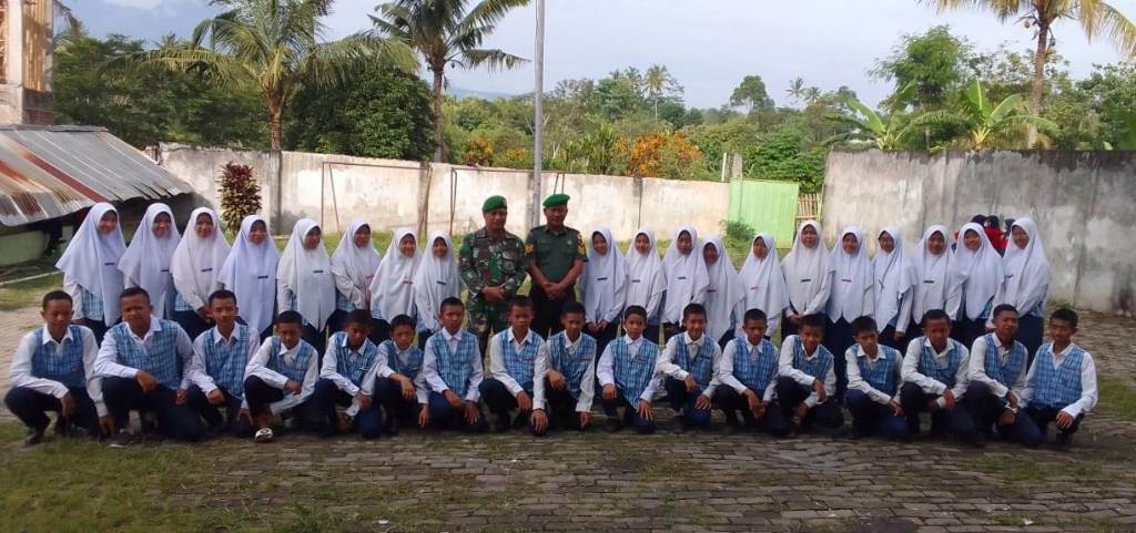 Danramil Yonkes Karangploso Apresiasi Santri Babussalam Al Firdaus 1