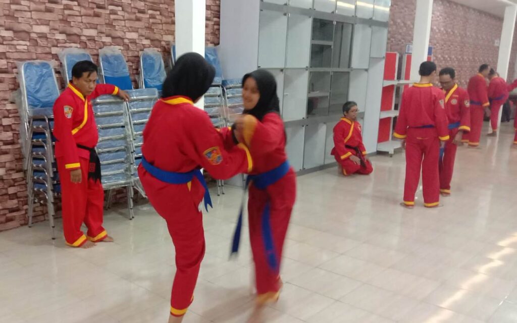 Tapak Suci Pimda 093 Kota Madiun Pilih Kampus UMMAD Base Camp Latihan 1