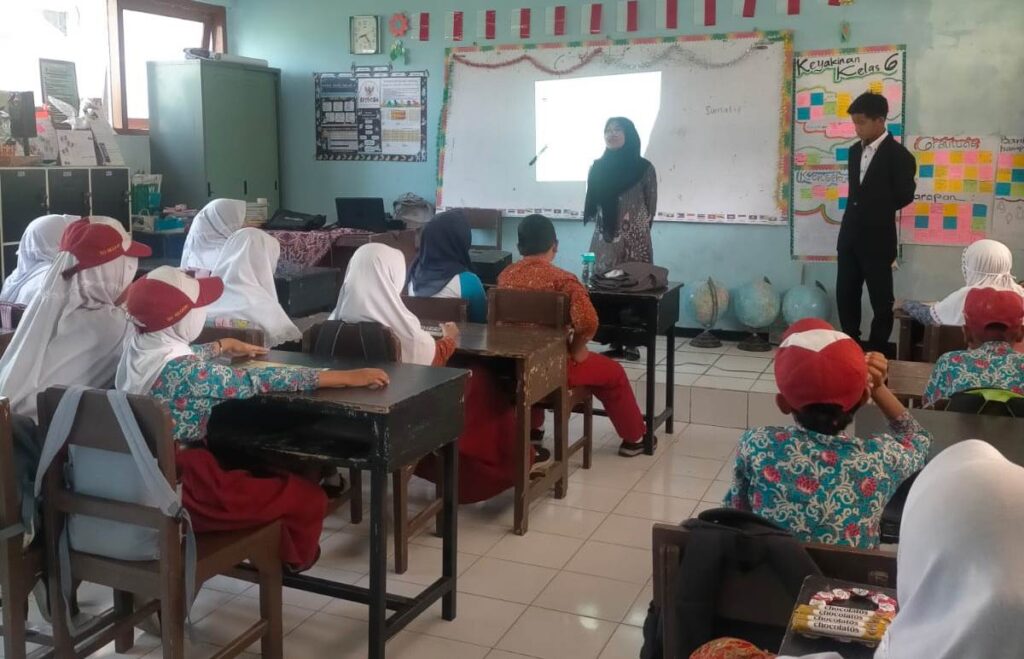 Enam Sekolah Sambut PPDB SMP Plus Al Firdaus 3 Enam Sekolah Sambut PPDB SMP Plus Al Firdaus 3