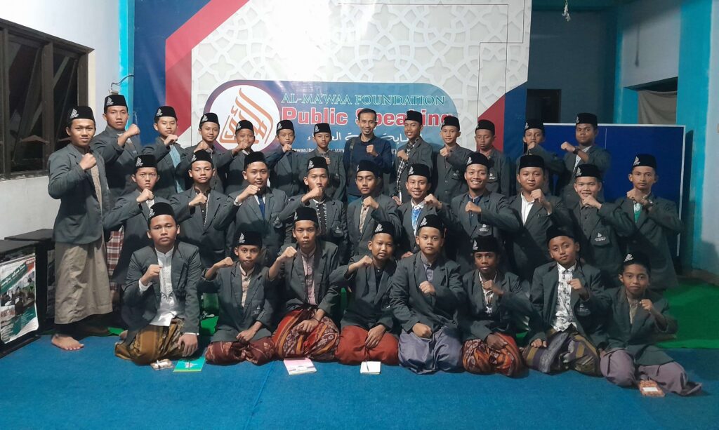 Hadirkan Alumni Sukses, Santri Al Ma’waa Gelar Spiritual Motivasi 2 Hadirkan Alumni Sukses, Santri Al Ma’waa Gelar Spiritual Motivasi 2