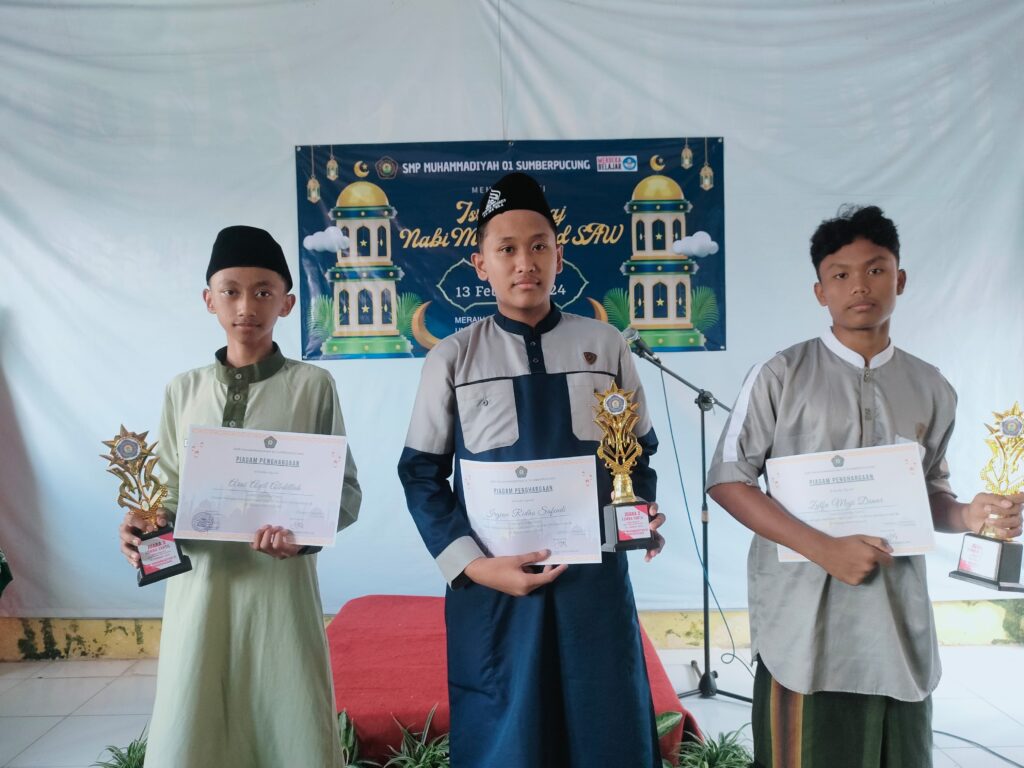 SMP M-One Sumberpucung Peringati Isra’ Mi’raj Hikmah Hidup Berkemajuan 1